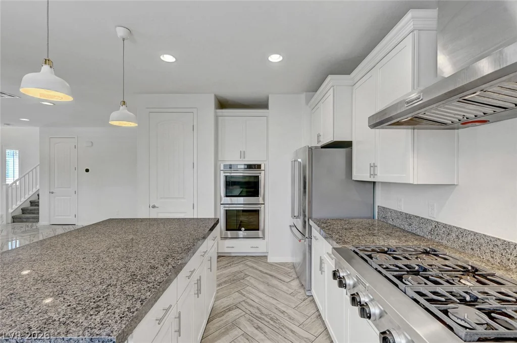 460 Trevinca, Las Vegas, NV 89138