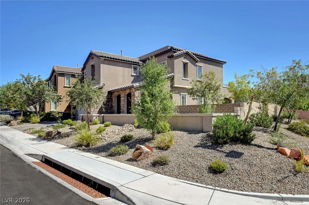 460 Trevinca, Las Vegas, NV 89138