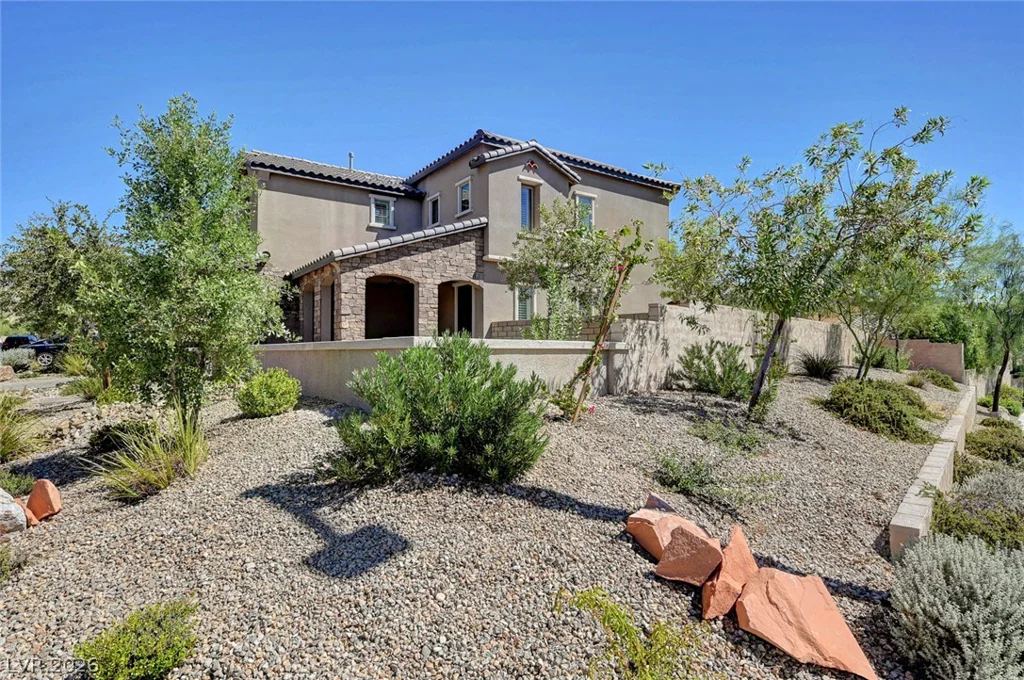 460 Trevinca, Las Vegas, NV 89138
