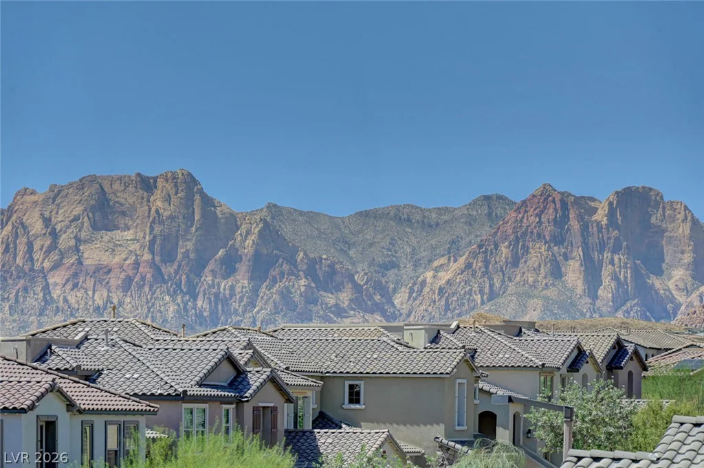460 Trevinca, Las Vegas, NV 89138