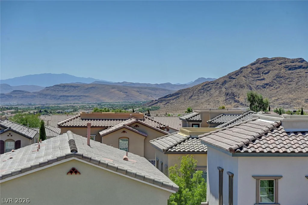 460 Trevinca, Las Vegas, NV 89138