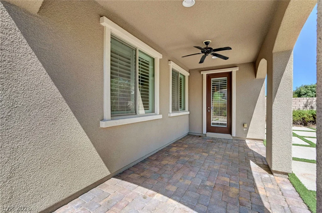 460 Trevinca, Las Vegas, NV 89138