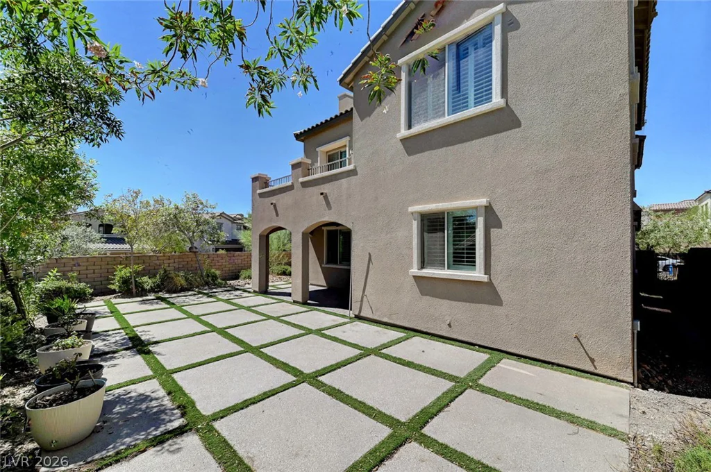 460 Trevinca, Las Vegas, NV 89138