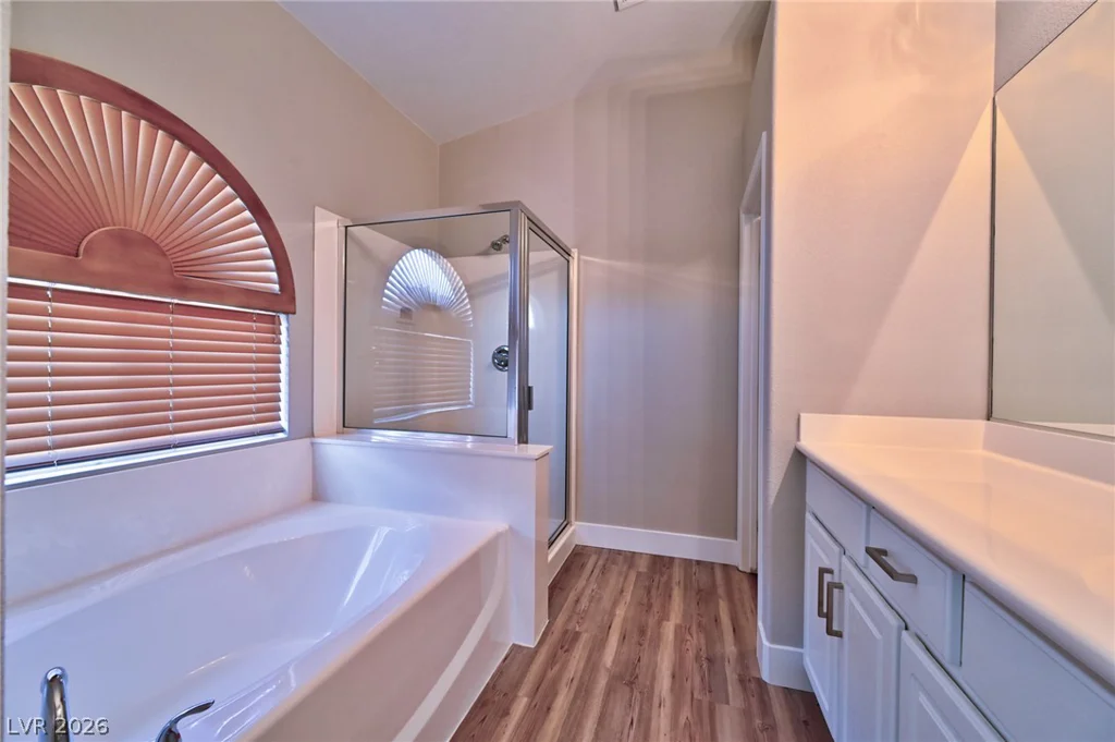 6492 Lantana Falls, Las Vegas, NV 89131