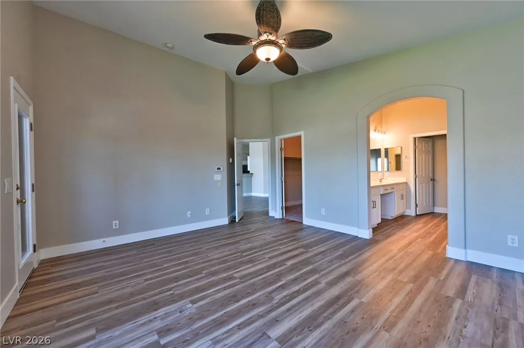 6492 Lantana Falls, Las Vegas, NV 89131