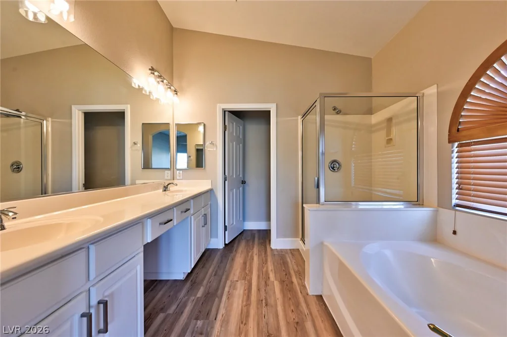 6492 Lantana Falls, Las Vegas, NV 89131