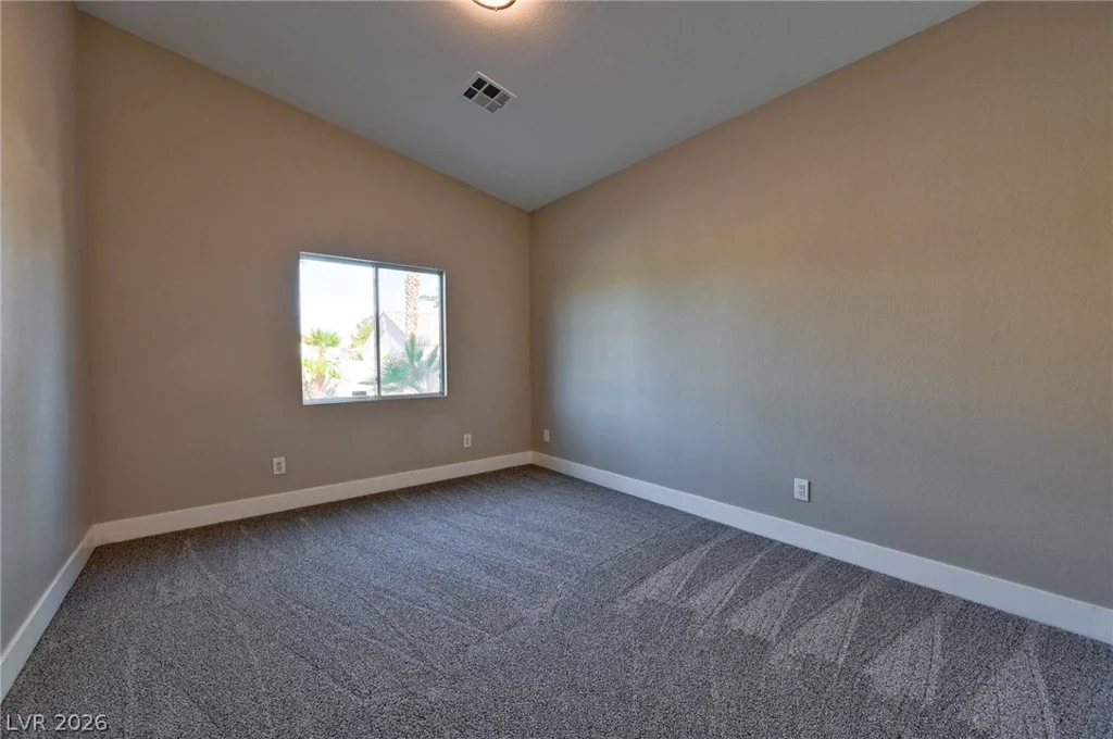 6492 Lantana Falls, Las Vegas, NV 89131