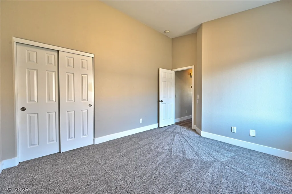 6492 Lantana Falls, Las Vegas, NV 89131