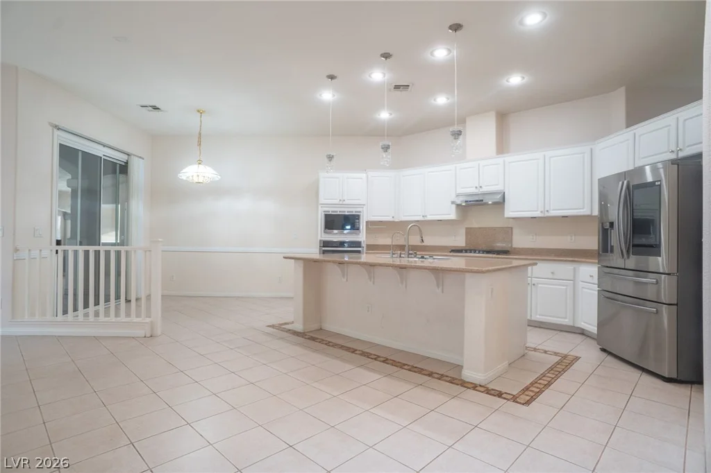 7861 Darby, Las Vegas, NV 89117