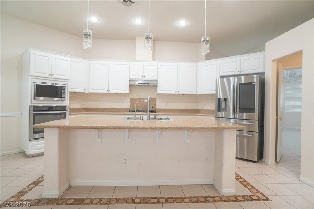7861 Darby, Las Vegas, NV 89117