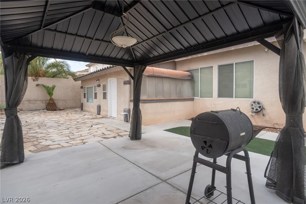 7861 Darby, Las Vegas, NV 89117