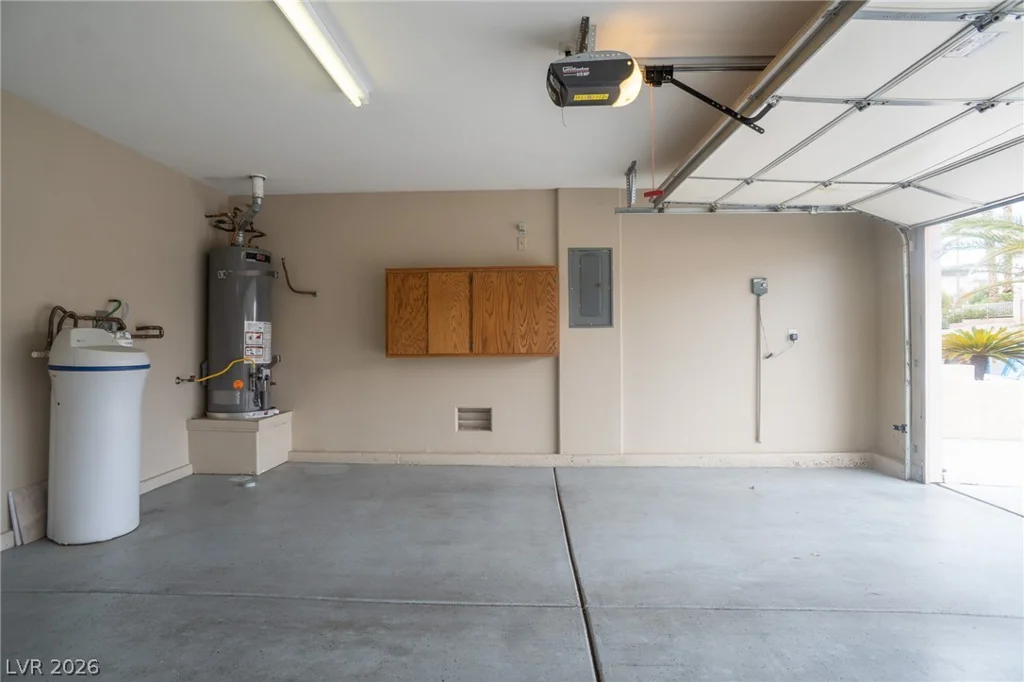 7861 Darby, Las Vegas, NV 89117