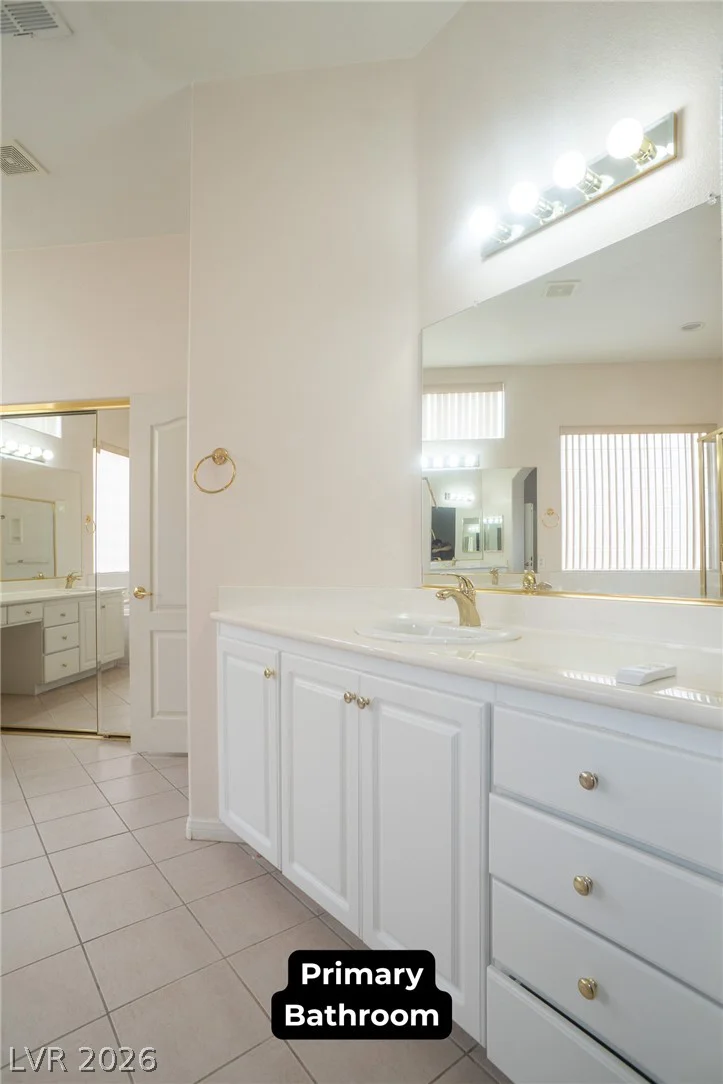 7861 Darby, Las Vegas, NV 89117
