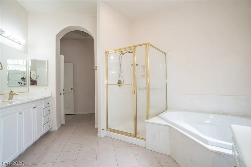 7861 Darby, Las Vegas, NV 89117