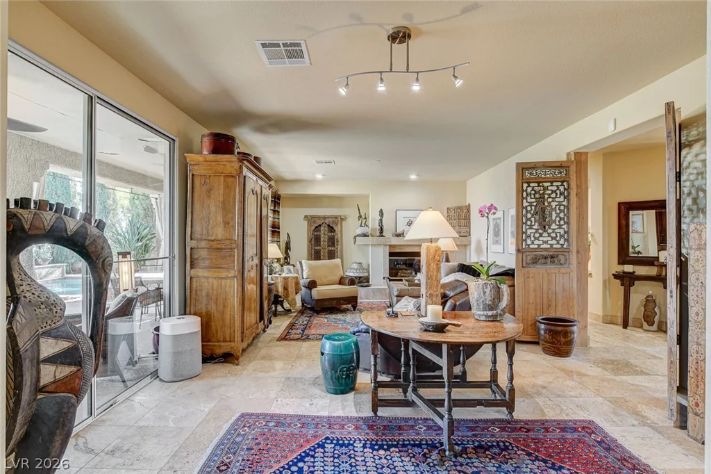 5152 Vincitor, Las Vegas, NV 89135