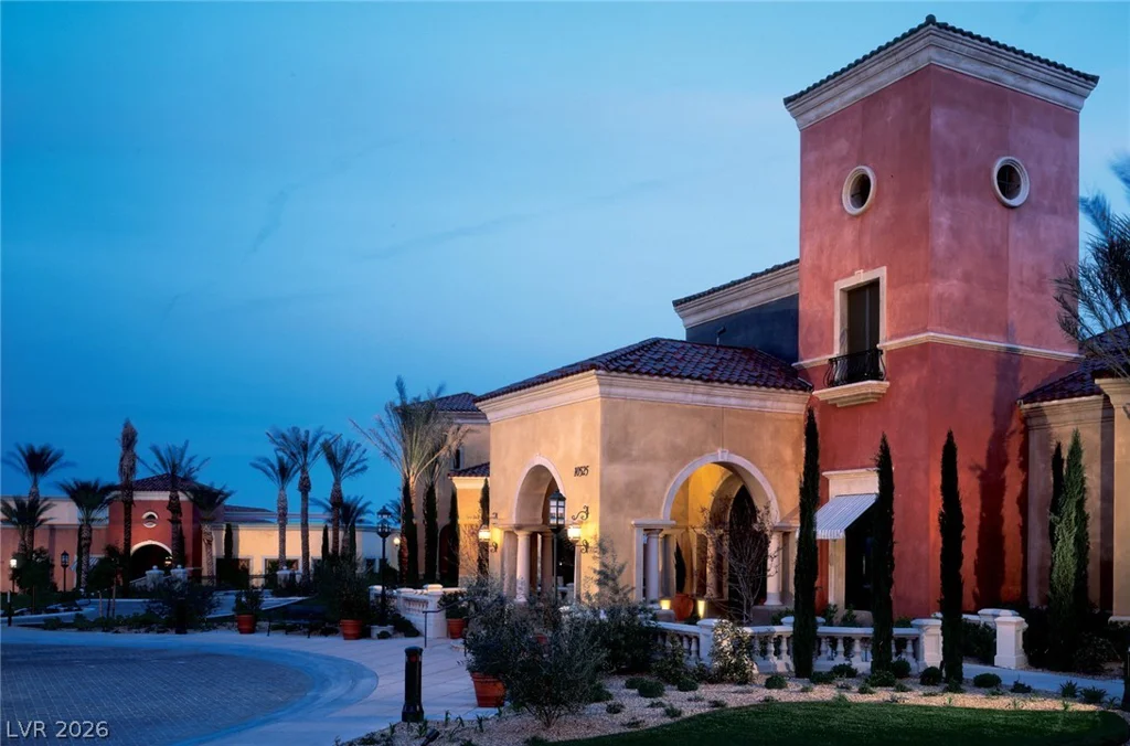 5152 Vincitor, Las Vegas, NV 89135