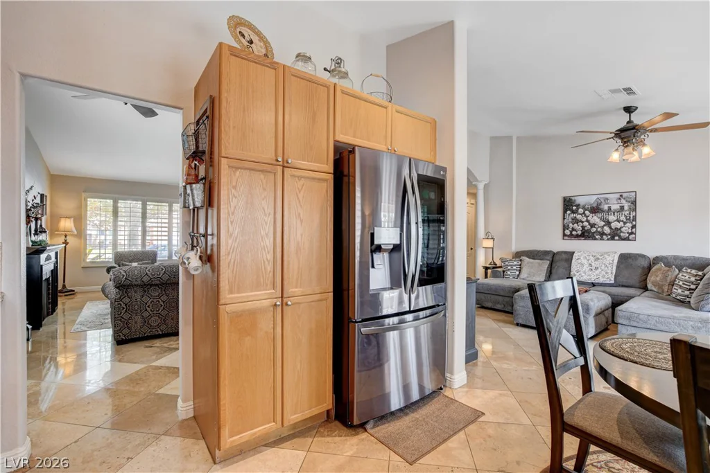 429 Flores, Las Vegas, NV 89123