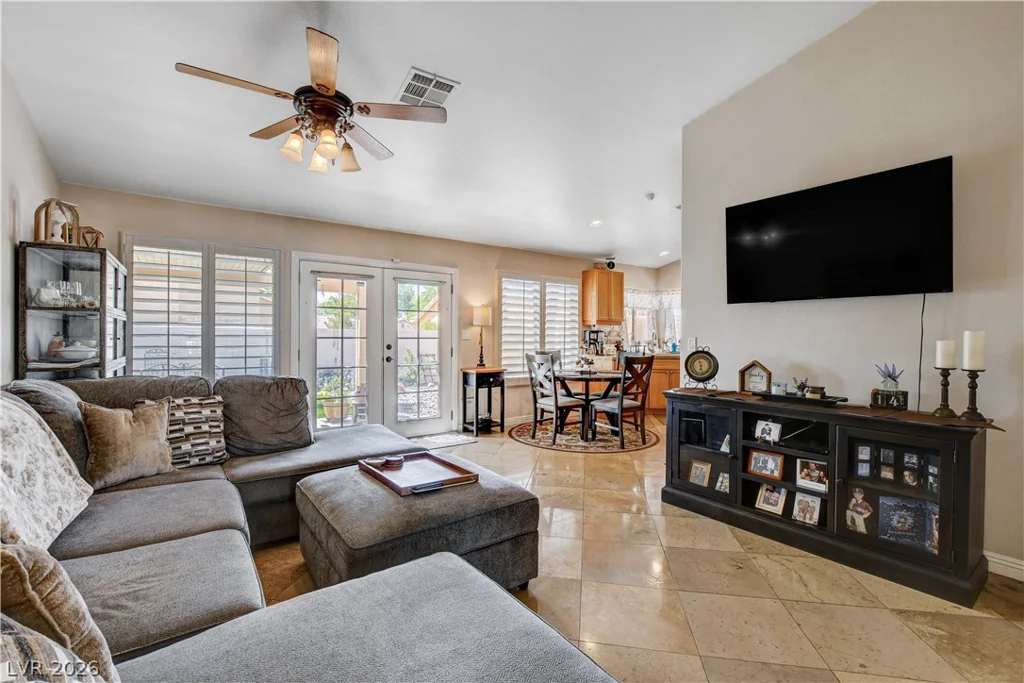 429 Flores, Las Vegas, NV 89123