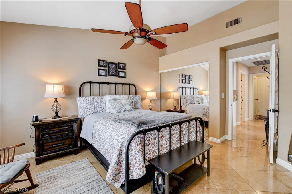 429 Flores, Las Vegas, NV 89123