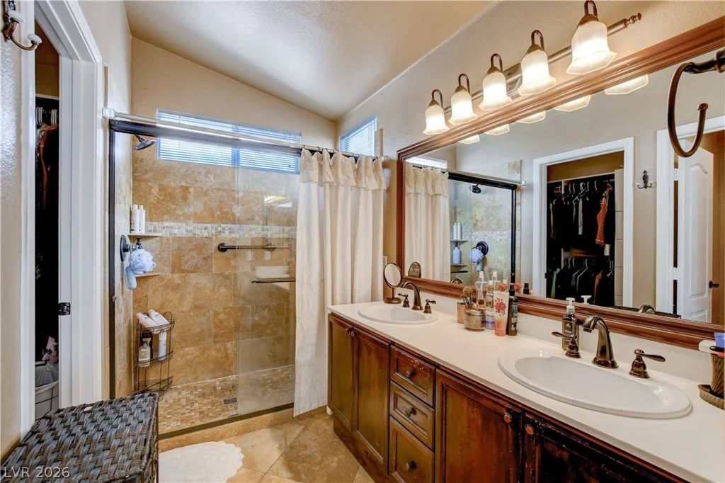 429 Flores, Las Vegas, NV 89123