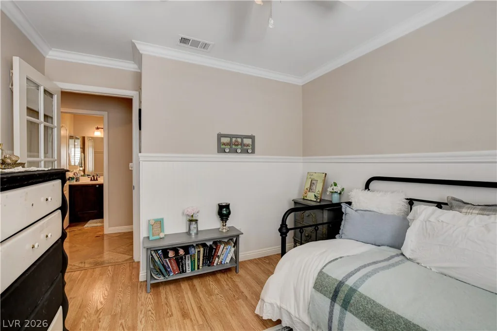 429 Flores, Las Vegas, NV 89123