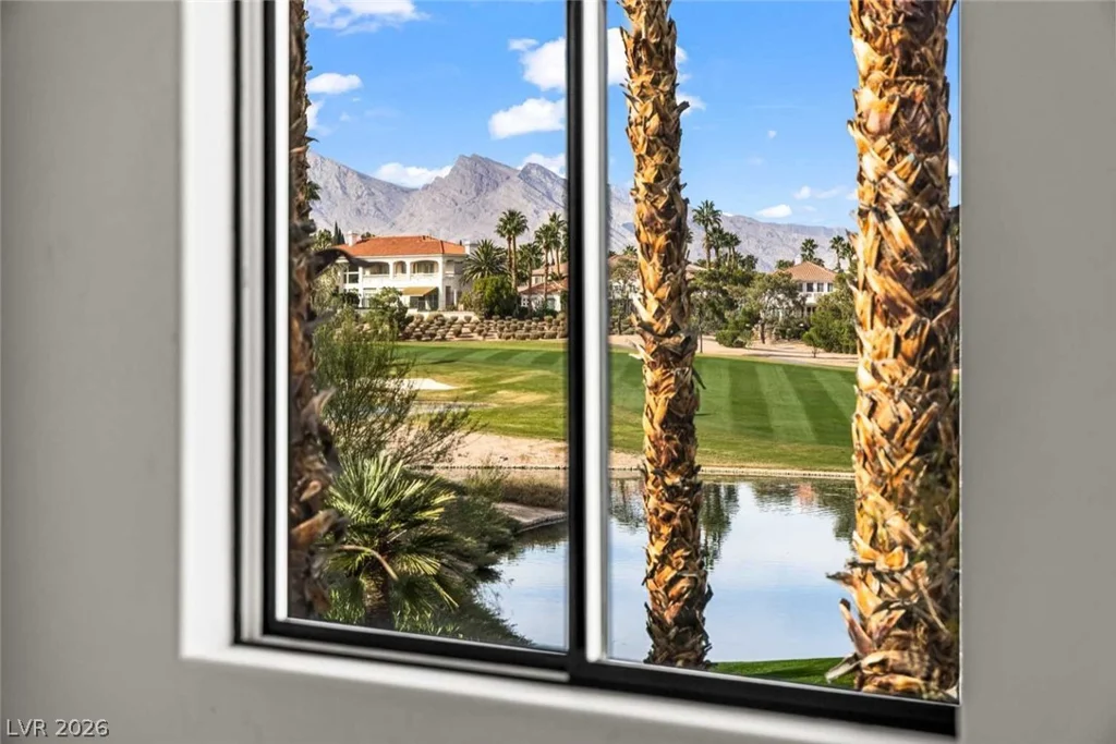 8600 Titleist, Las Vegas, NV 89117