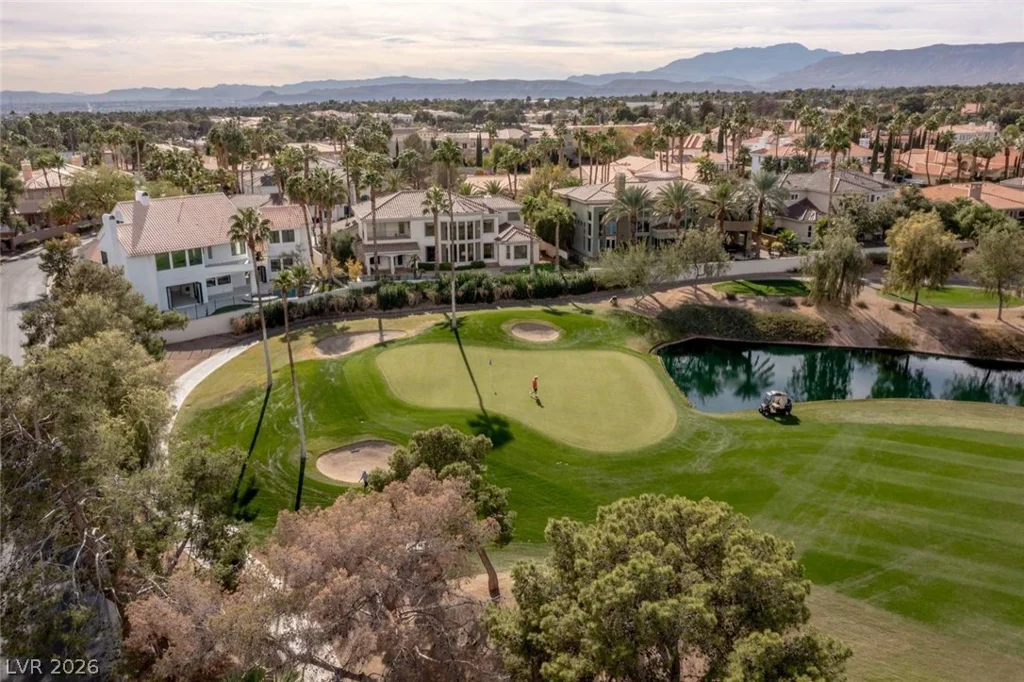 8600 Titleist, Las Vegas, NV 89117