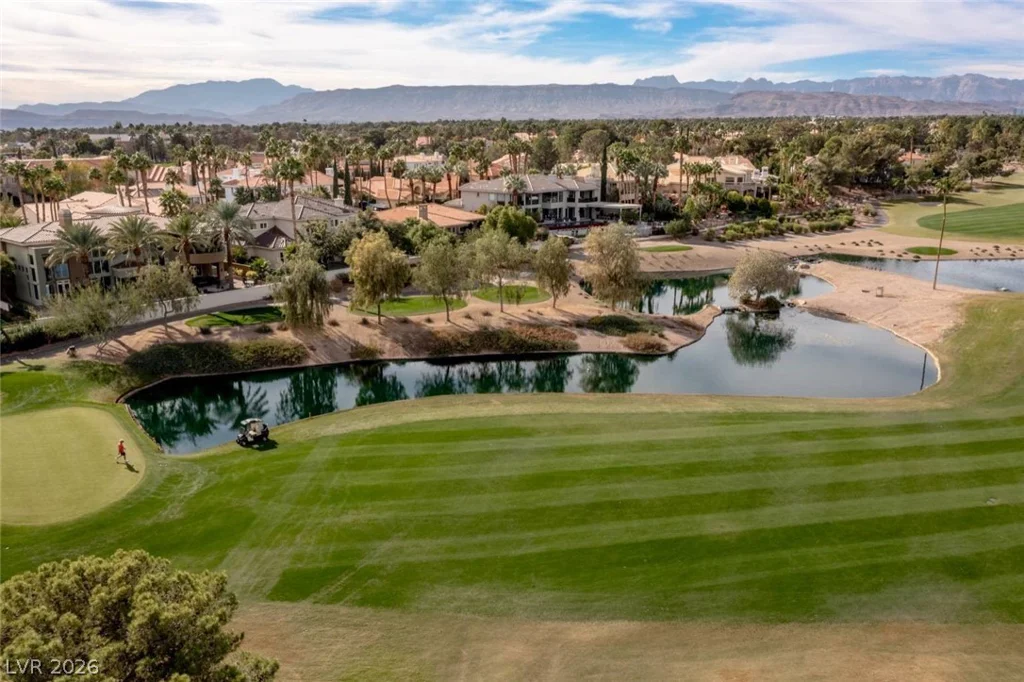 8600 Titleist, Las Vegas, NV 89117