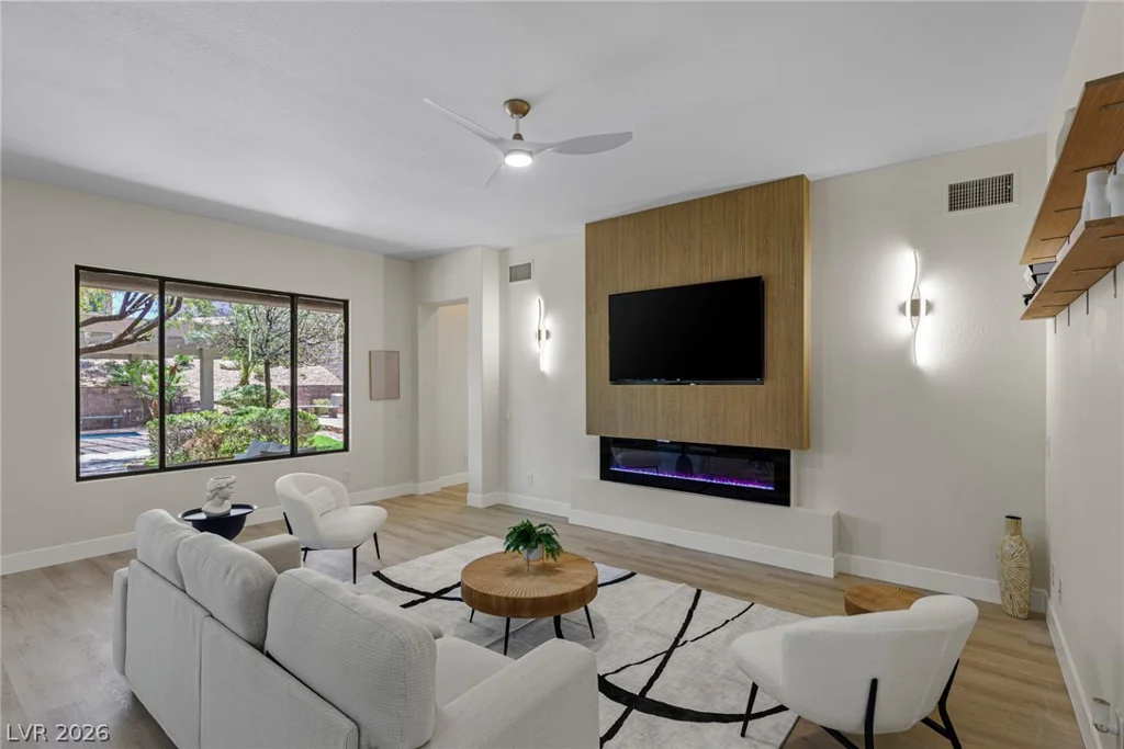 17 Winding, Henderson, NV 89052