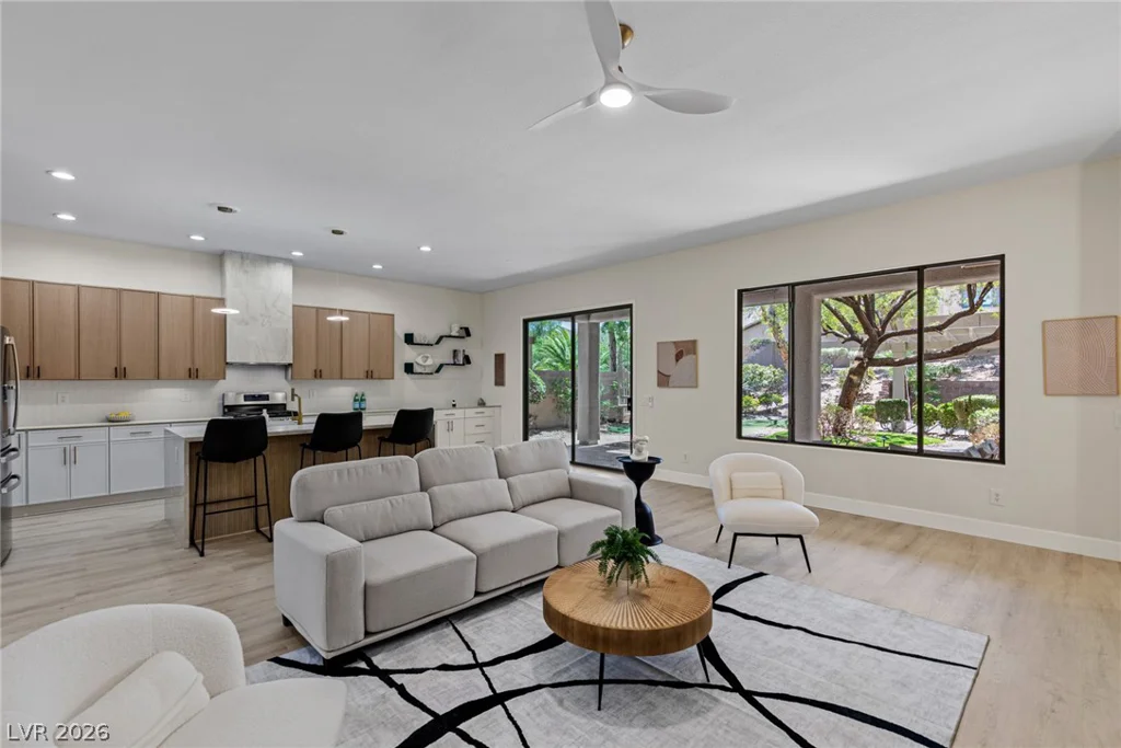 17 Winding, Henderson, NV 89052