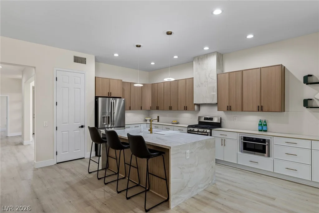17 Winding, Henderson, NV 89052