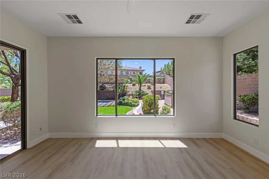 17 Winding, Henderson, NV 89052