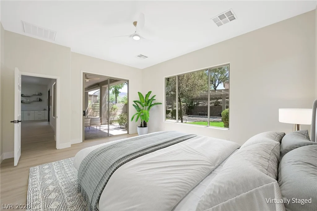 17 Winding, Henderson, NV 89052