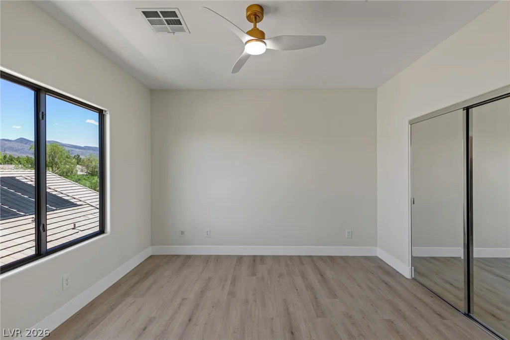17 Winding, Henderson, NV 89052