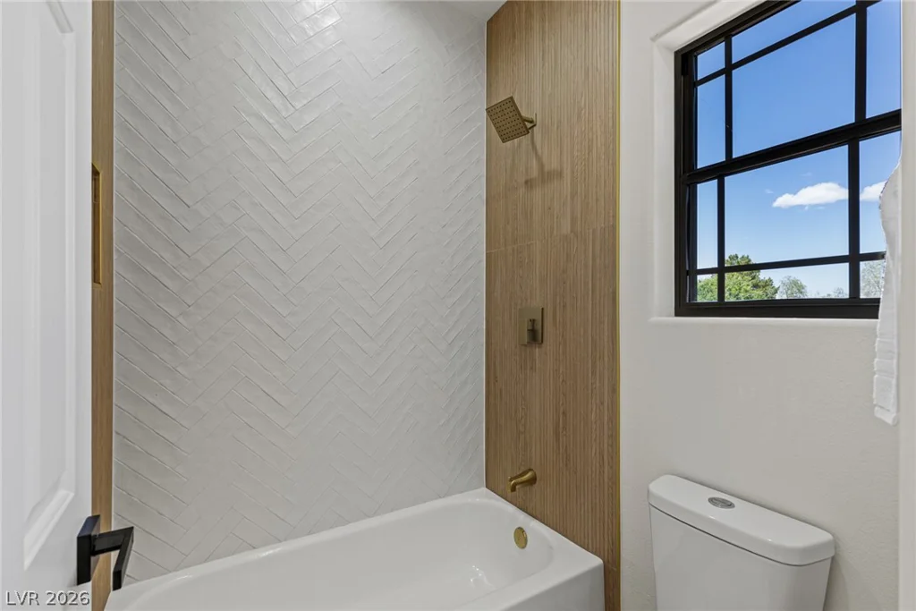 17 Winding, Henderson, NV 89052