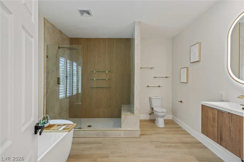17 Winding, Henderson, NV 89052