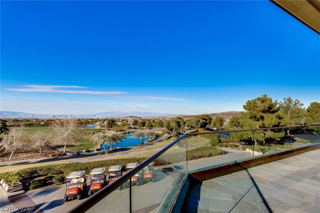 17 Winding, Henderson, NV 89052