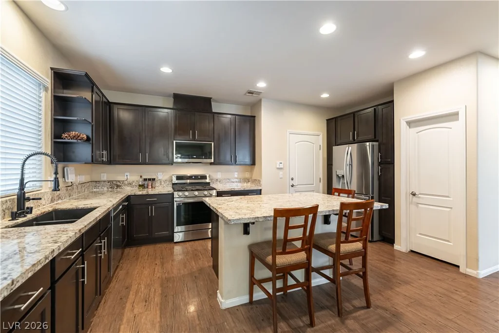 6433 Mayfair Park, Las Vegas, NV 89166