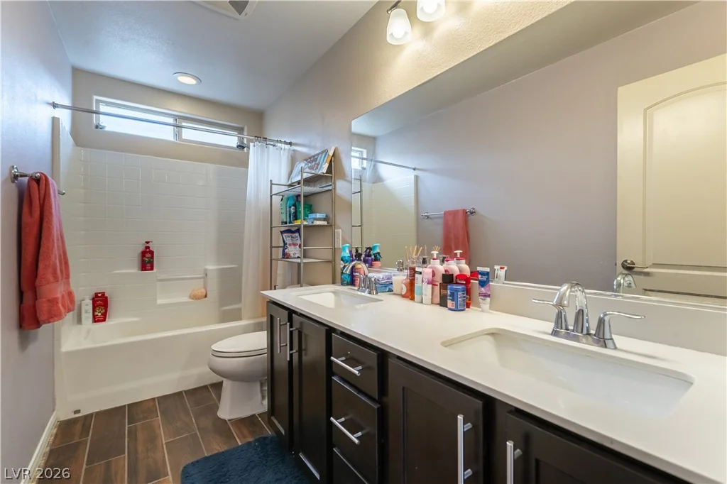 6433 Mayfair Park, Las Vegas, NV 89166