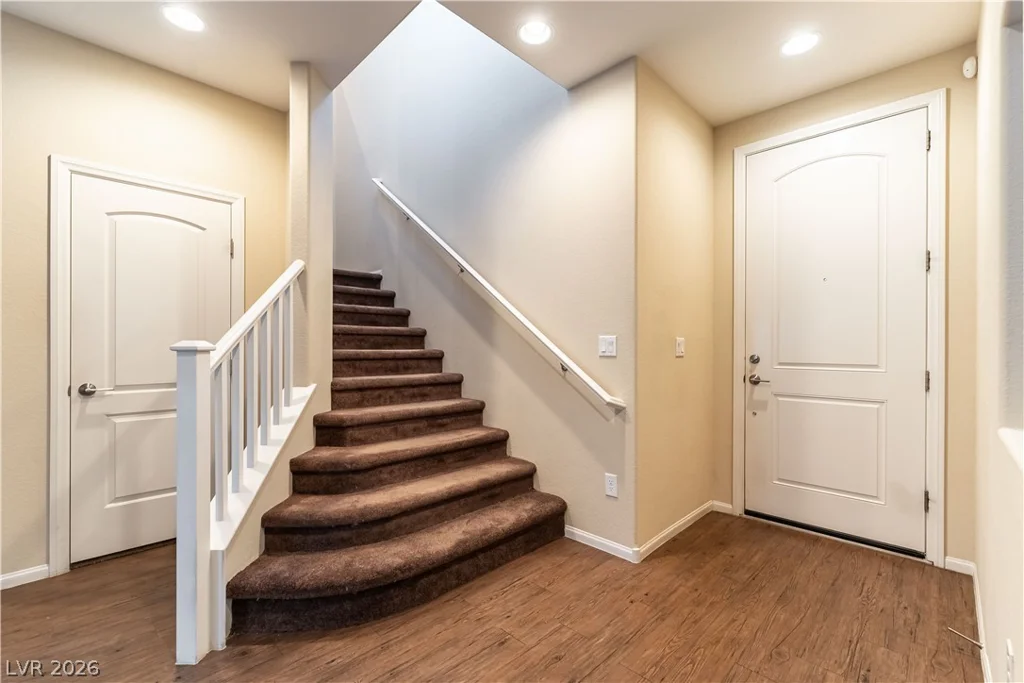 6433 Mayfair Park, Las Vegas, NV 89166