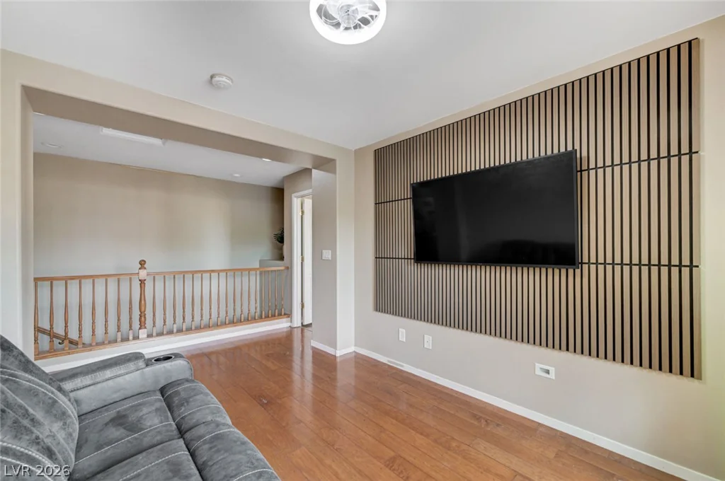 8700 Gateway Glen, Las Vegas, NV 89178