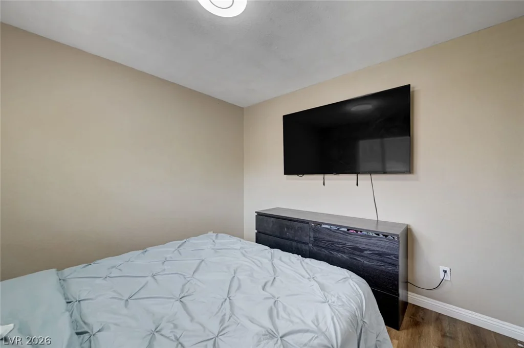 8700 Gateway Glen, Las Vegas, NV 89178