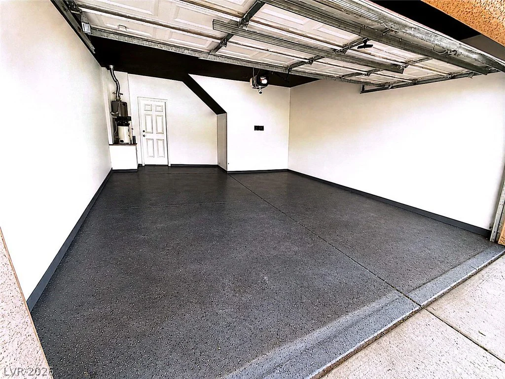 8700 Gateway Glen, Las Vegas, NV 89178