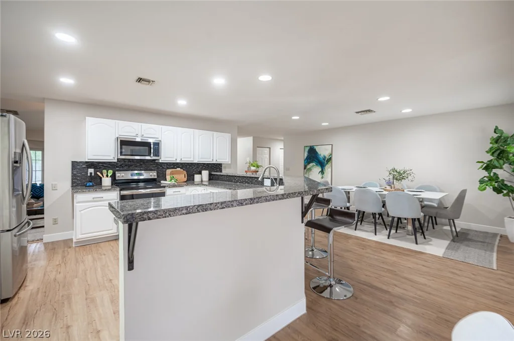 5240 Monroe, Las Vegas, NV 89110