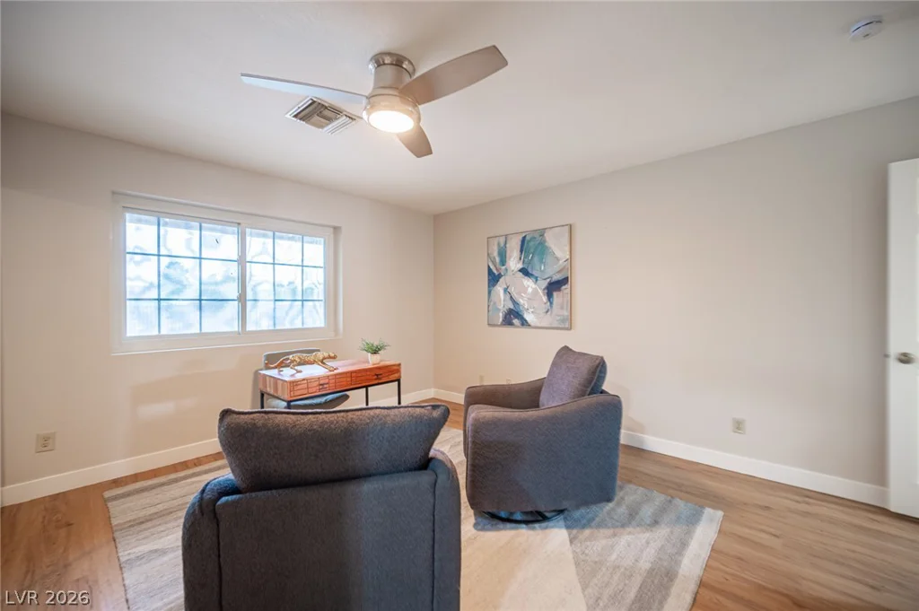 5240 Monroe, Las Vegas, NV 89110