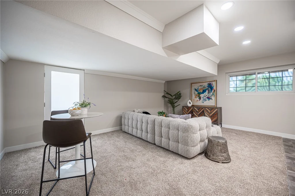 5240 Monroe, Las Vegas, NV 89110