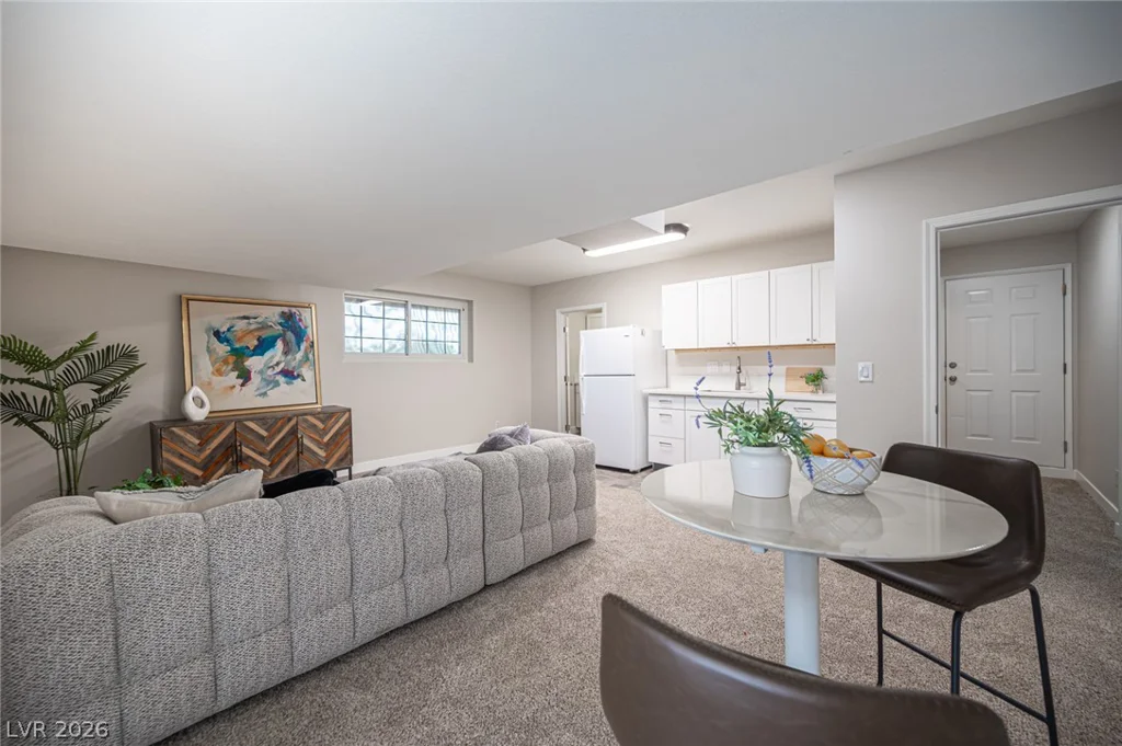 5240 Monroe, Las Vegas, NV 89110