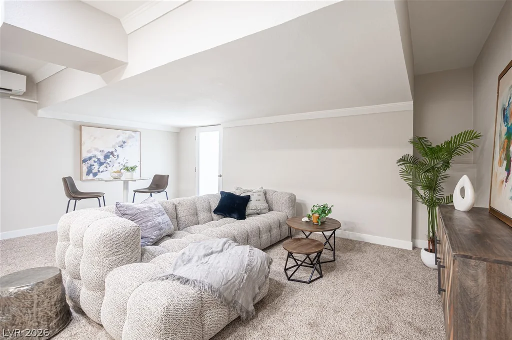 5240 Monroe, Las Vegas, NV 89110