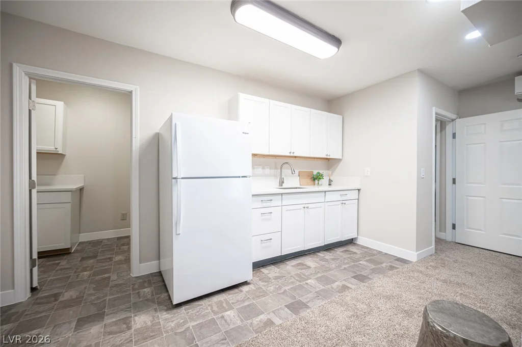 5240 Monroe, Las Vegas, NV 89110