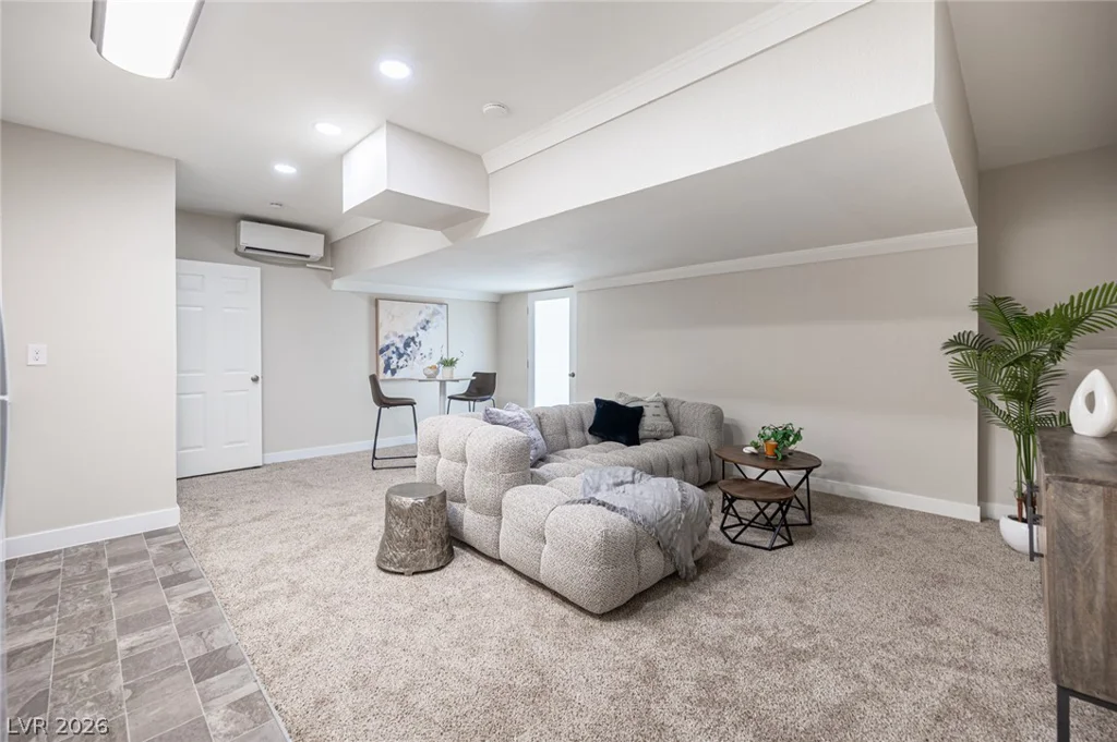 5240 Monroe, Las Vegas, NV 89110